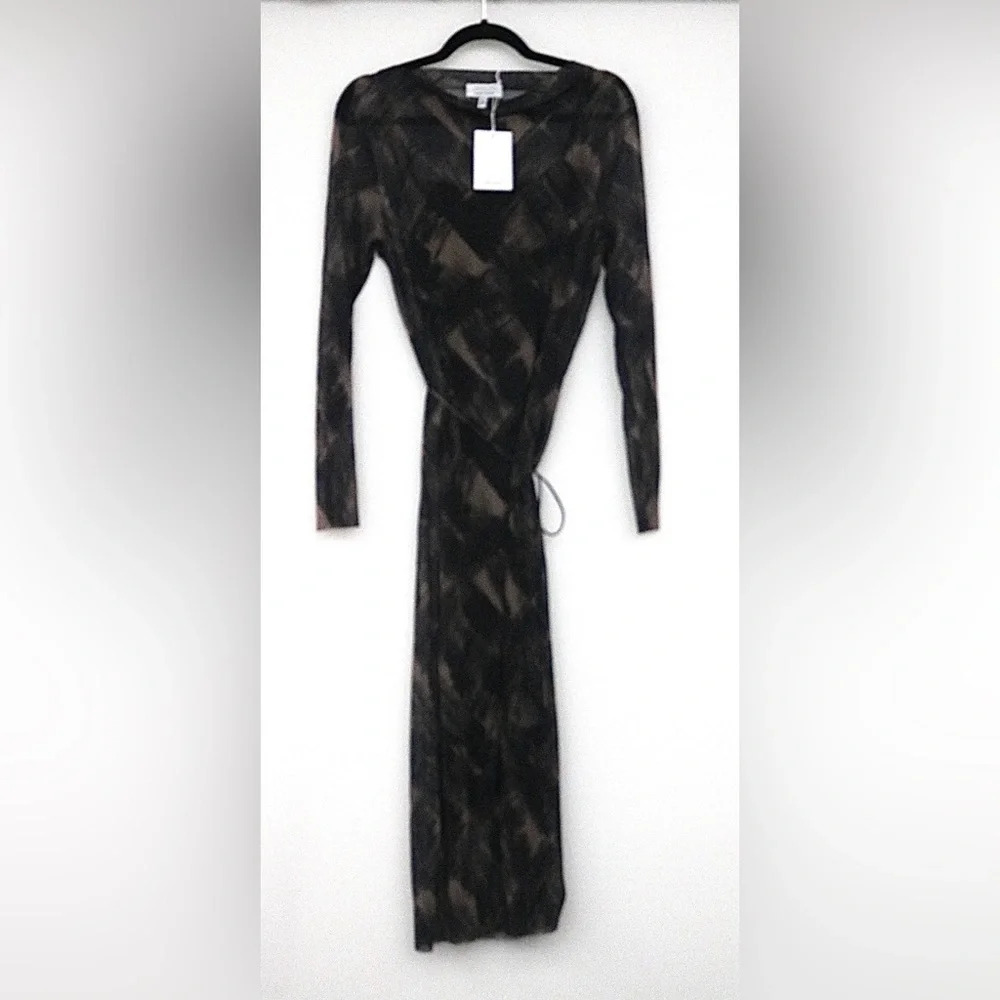 NWT- & Other Stories plisse mesh midi dress in brushed print- Size Medium - Picture 2 of 7